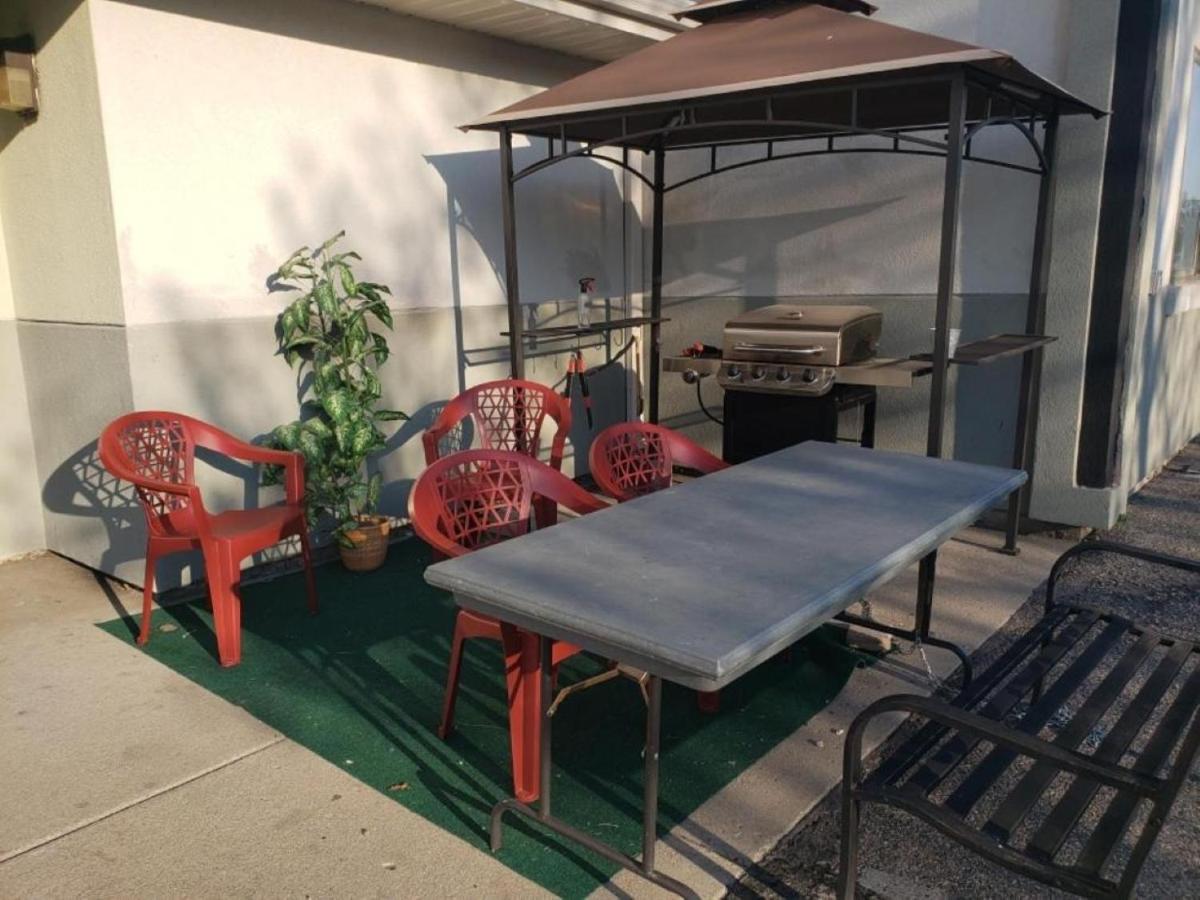 Bison Plains Lodge 무어헤드 외부 사진